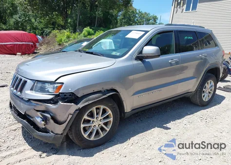 2015 Jeep Grand Cherokee Laredo z USA, uszkodzony, nr VIN 1C4RJFAG2FC807467